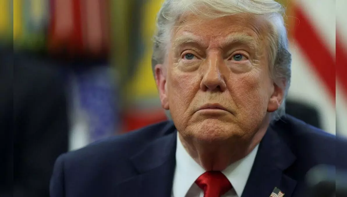 अमेरिका में शटडाउन लागू होने की वजह से सरकारी कामकाज ठप, ट्रंप अमेरिकी संसद में फंडिंग बिल नहीं करा पाए पास