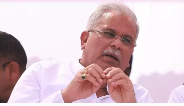 भाजपा-आरएसएस की विचारधारा लोकतंत्र के लिए खतरा है : भूपेश बघेल भाजपा-आरएसएस की विचारधारा लोकतंत्र के लिए खतरा है : भूपेश बघेल