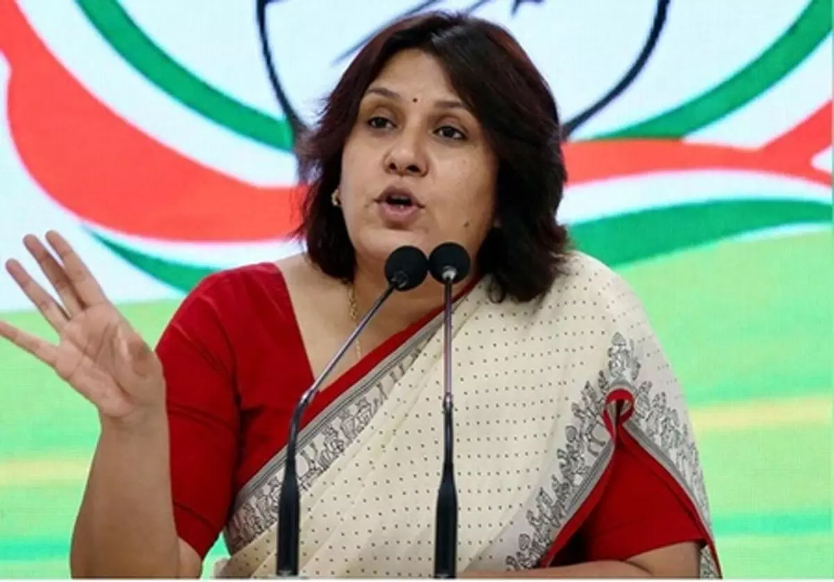 आरएसएस की विचारधारा लोकतांत्रिक मूल्यों के खिलाफ : सुप्रिया श्रीनेत