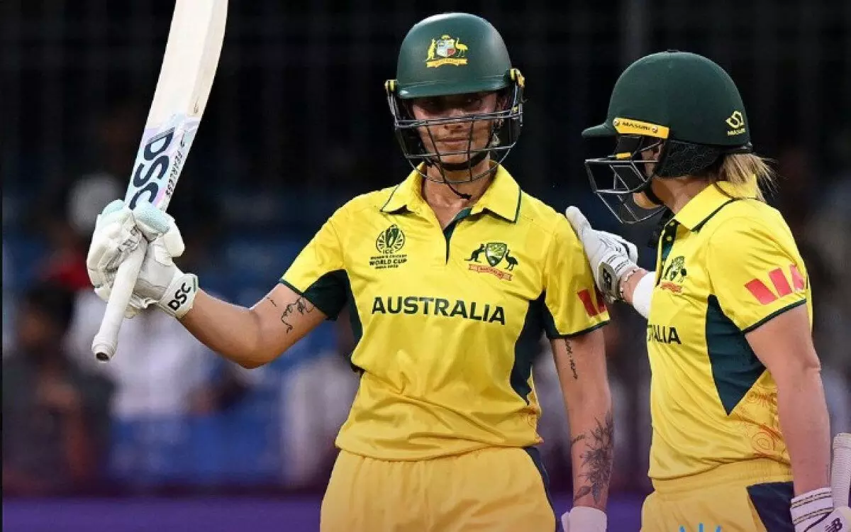 महिला विश्व कप : एशले गार्डनर का शतक, ऑस्ट्रेलिया ने न्यूजीलैंड को दिया 327 रन का लक्ष्य