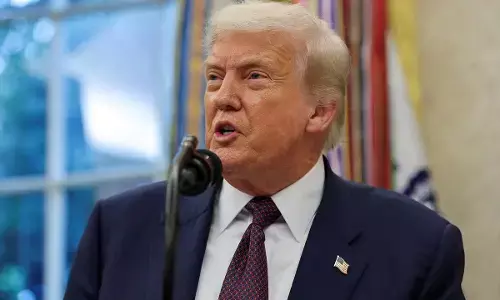 यूक्रेनी सांसदों की मांग, ट्रंप को मिले नोबेल शांति पुरस्कार यूक्रेनी सांसदों की मांग, ट्रंप को मिले नोबेल शांति पुरस्कार