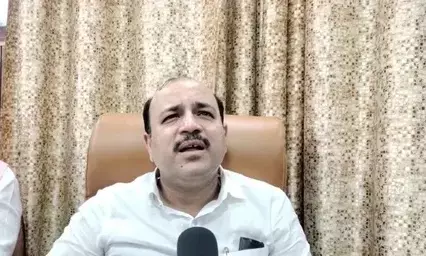 पूर्व कांग्रेस सांसद दानिश अली को पुलिस ने उनके आवास पर किया नजरबंद, समर्थकों ने जताया कड़ा विरोध