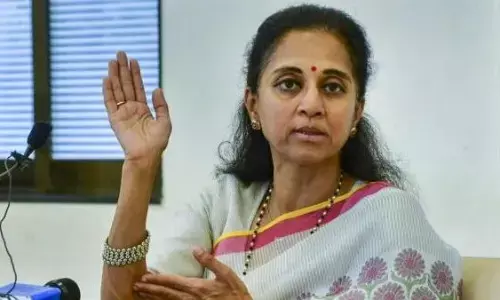 अनिल देशमुख पर हुए हमले की क्लोजिंग रिपोर्ट पर उठे सवाल, सुप्रिया सुले बोली -सब कुछ झूठ नहीं हो सकता अनिल देशमुख पर हुए हमले की क्लोजिंग रिपोर्ट पर उठे सवाल, सुप्रिया सुले बोली -सब कुछ झूठ नहीं हो सकता