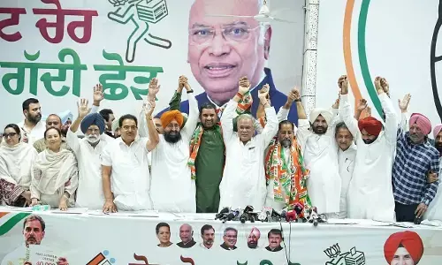 वरिष्ठ अकाली नेता और पूर्व मंत्री अनिल जोशी ने थामा कांग्रेस का हाथ, 35 साल तक रहे बीजेपी के नेता