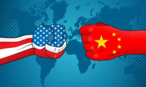 अमेरिका द्वारा बाहर की गई प्रतिभाओं को आकर्षित करने में लगा है चीन