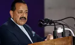 सरकार ने ई-कचरे और कबाड़ की बिक्री से कमाए करोड़ों रुपए, केंद्रीय मंत्री डॉ. जितेंद्र सिंह ने दी जानकारी