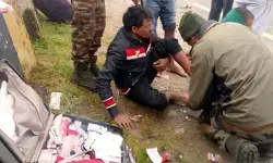 अरुणाचल: घाटी में गिरी बस, सेना ने 13 लोगों को सुरक्षित बचाया