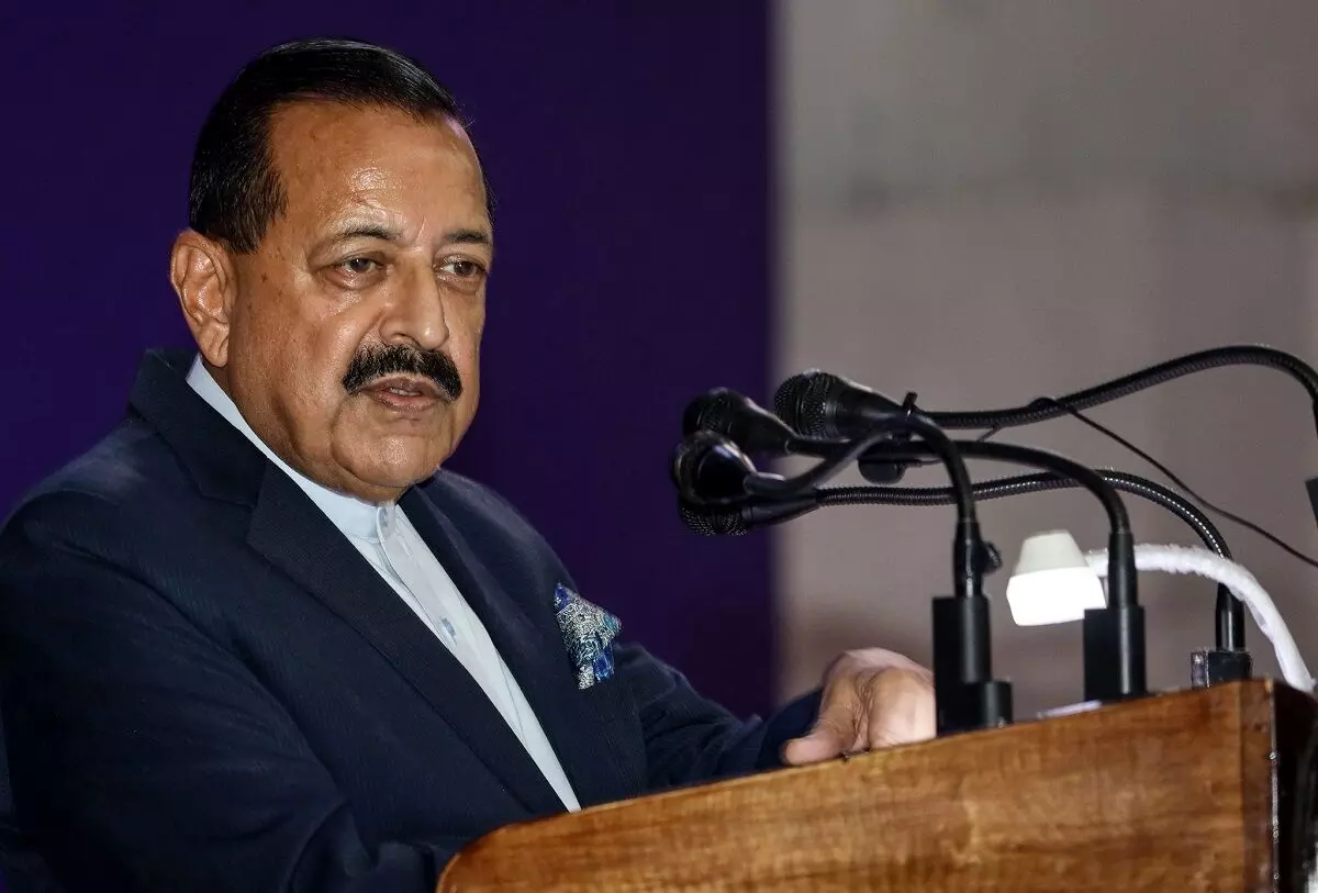 सरकार ने ई-कचरे और कबाड़ की बिक्री से कमाए करोड़ों रुपए, केंद्रीय मंत्री डॉ. जितेंद्र सिंह ने दी जानकारी