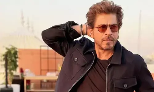 शाहरुख खान बने दुनिया के सबसे अमीर एक्टर, 12,490 करोड़ रुपए की संपत्ति के मालिक