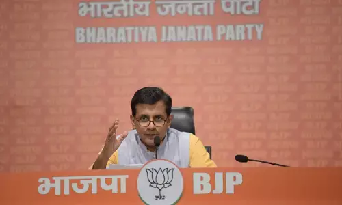 तुहिन सिन्हा का पलटवार : आरएसएस पर प्रतिबंध असंभव, यह राष्ट्र सेवा की संस्था है