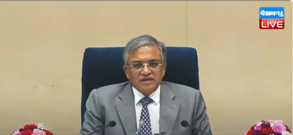 बिहार चुनाव : चुनाव आयोग की प्रेस कॉन्फ्रेंस