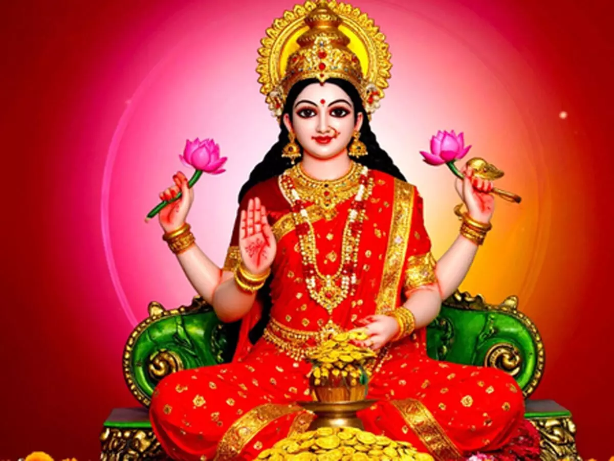 कोजागरा पूजा : रातभर जागरण कर मां लक्ष्मी को करें प्रसन्न, सुख-समृद्धि का मिलेगा आशीर्वाद