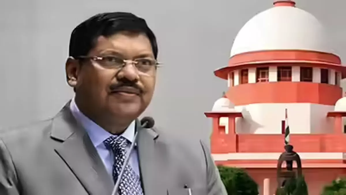 मुख्य न्यायाधीश पर हमला, संयोग या प्रयोग