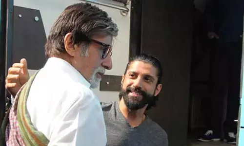 जब अमिताभ बच्चन ने खुद को फरहान अख्तर के सामने नौसिखिया महसूस किया जब अमिताभ बच्चन ने खुद को फरहान अख्तर के सामने नौसिखिया महसूस किया