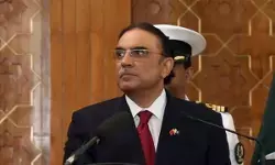 पाकिस्तान : बाढ़ राहत प्रयासों को लेकर राजनेताओं में मतभेद, जरदारी ने गृह मंत्री को किया तलब