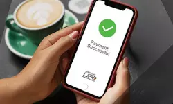 केंद्र ने लेनदेन के लिए यूपीआई के साथ ऑन-डिवाइस ऑथेंटिकेशन जैसे नए फीचर्स किए पेश केंद्र ने लेनदेन के लिए यूपीआई के साथ ऑन-डिवाइस ऑथेंटिकेशन जैसे नए फीचर्स किए पेश