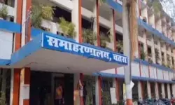 उल्लू का धमाका नाम से बेची जा रही थी खतरनाक मिठाईयां, लगा 2.70 लाख का जुर्माना उल्लू का धमाका नाम से बेची जा रही थी खतरनाक मिठाईयां, लगा 2.70 लाख का जुर्माना