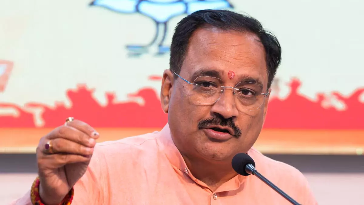 केजरीवाल ने लिया एक एकड़ का सरकारी बंगला, भाजपा ने उठाए सवाल