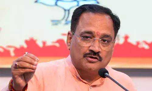 केजरीवाल ने लिया एक एकड़ का सरकारी बंगला, भाजपा ने उठाए सवाल