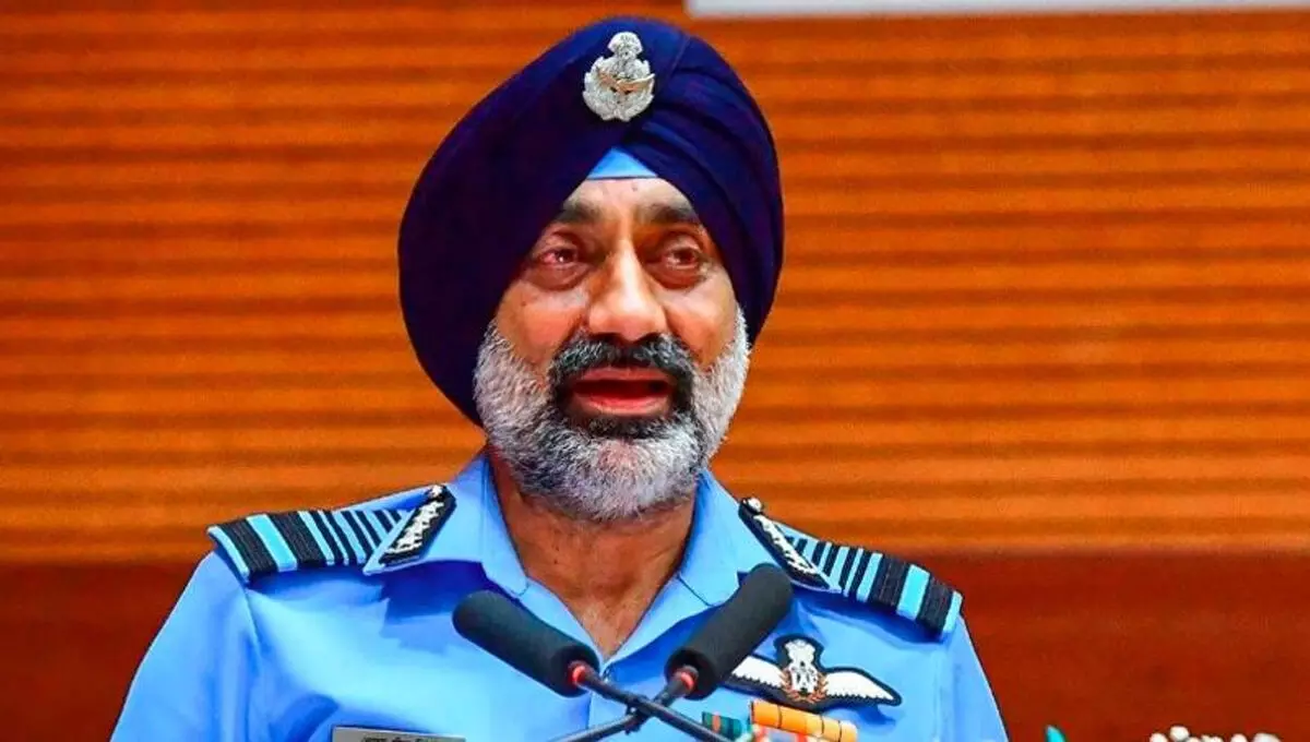 भारतीय वायुसेना हर चुनौती के लिए तैयार : एयर चीफ मार्शल एपी सिंह भारतीय वायुसेना हर चुनौती के लिए तैयार : एयर चीफ मार्शल एपी सिंह