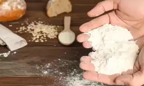 मैदा नहीं, स्लो पॉइजन खा रहे आप, जानिए कैसे आपके शरीर को पहुंचाता है नुकसान