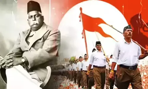 शहीदों के बलिदान की खिल्ली उड़ाई थी आरएसएस ने