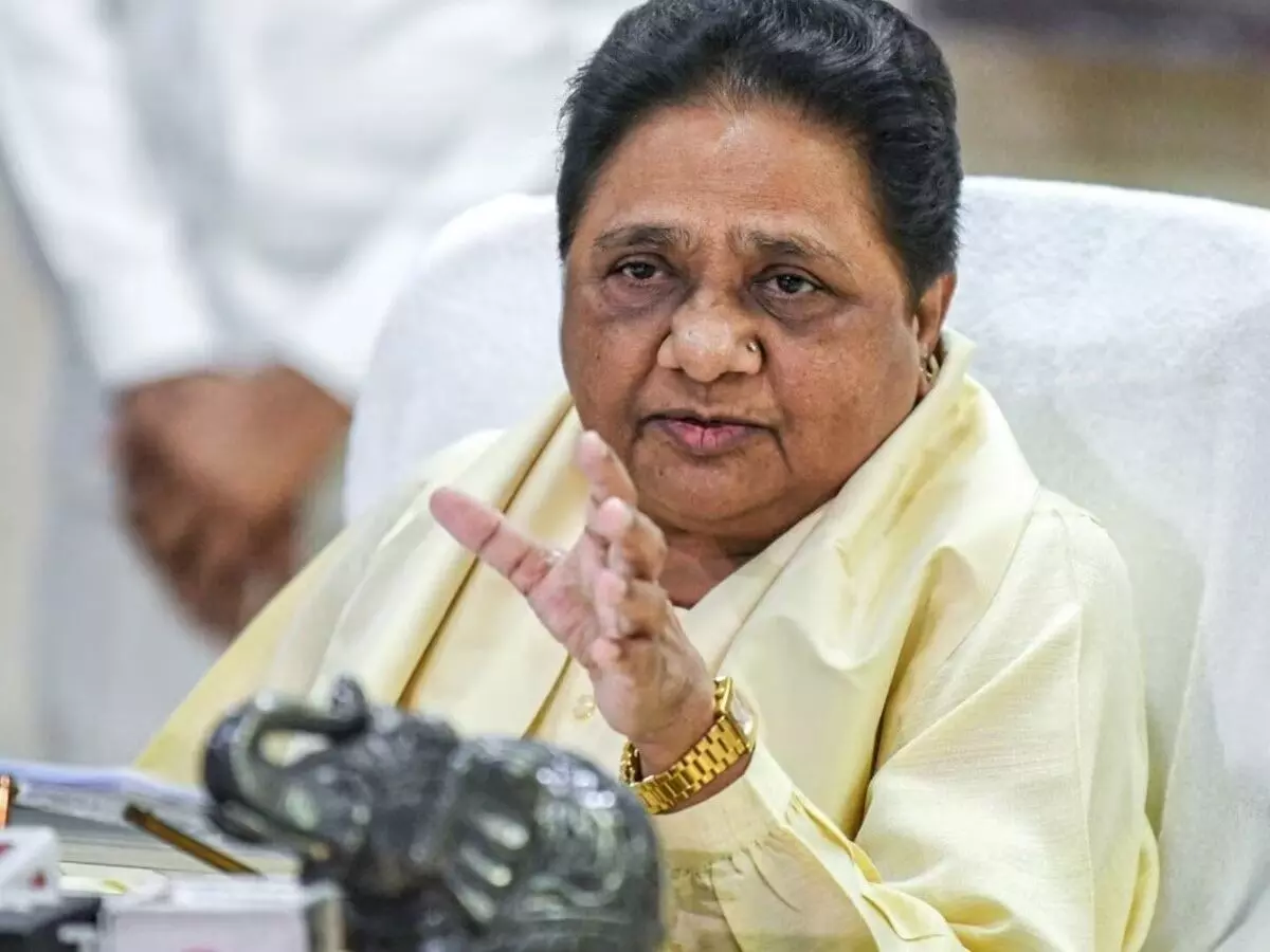 बसपा को केंद्र की सत्ता तक पहुंचने से रोकने के लिए विरोधी दलों ने रचा षड्यंत्र, हमारी पार्टी को कमजोर करने की कोशिश की : मायावती