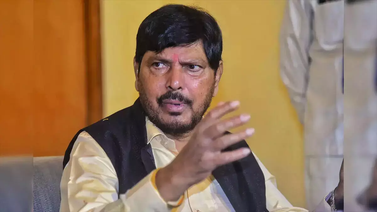 बिहार में चुनाव नहीं लड़ेगी हमारी पार्टी, एनडीए का करेगी समर्थन : रामदास आठवले