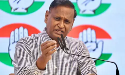 केंद्र सरकार को बताना चाहिए क्यों घुसपैठिये देश में दाखिल हो रहे हैं : उदित राज केंद्र सरकार को बताना चाहिए क्यों घुसपैठिये देश में दाखिल हो रहे हैं : उदित राज