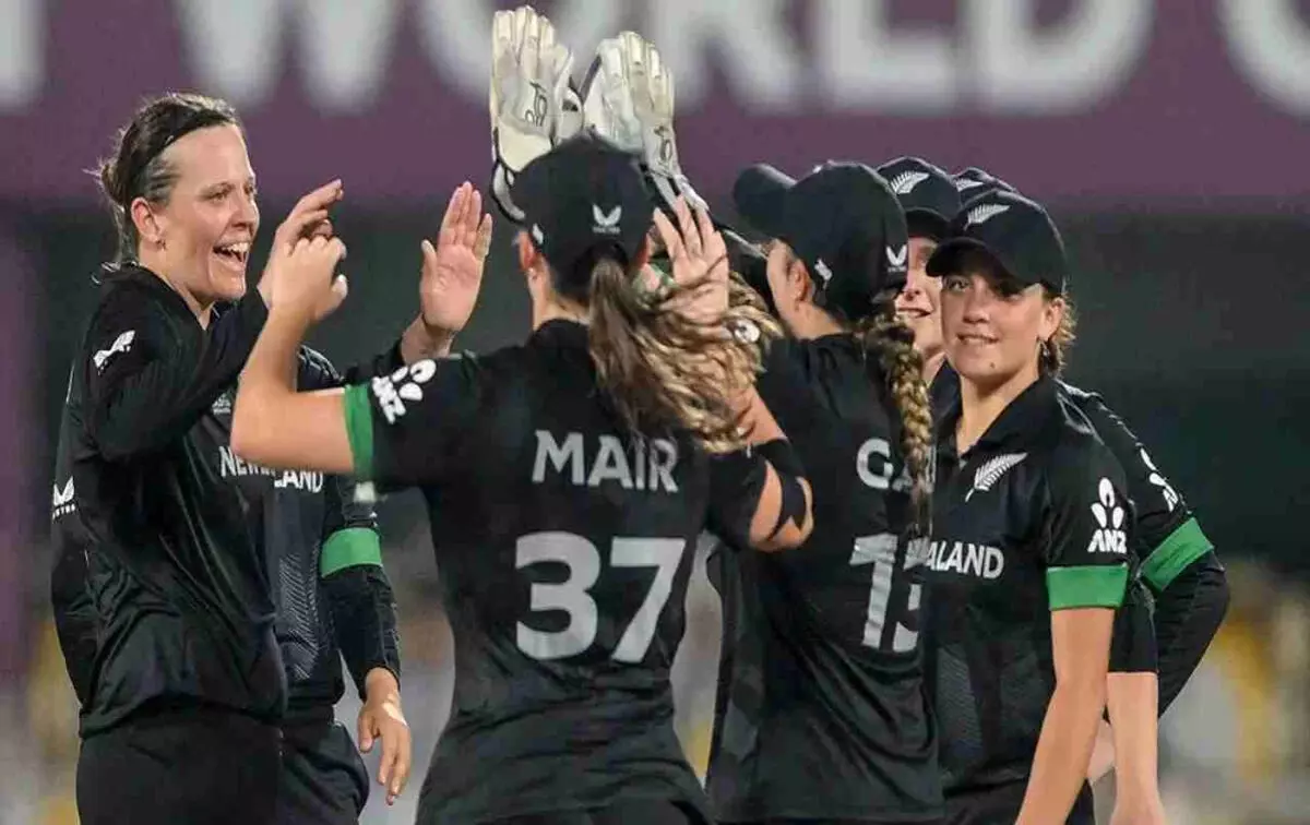 महिला विश्व कप: न्यूजीलैंड की पहली जीत, बांग्लादेश को 100 रन से हराया महिला विश्व कप: न्यूजीलैंड की पहली जीत, बांग्लादेश को 100 रन से हराया