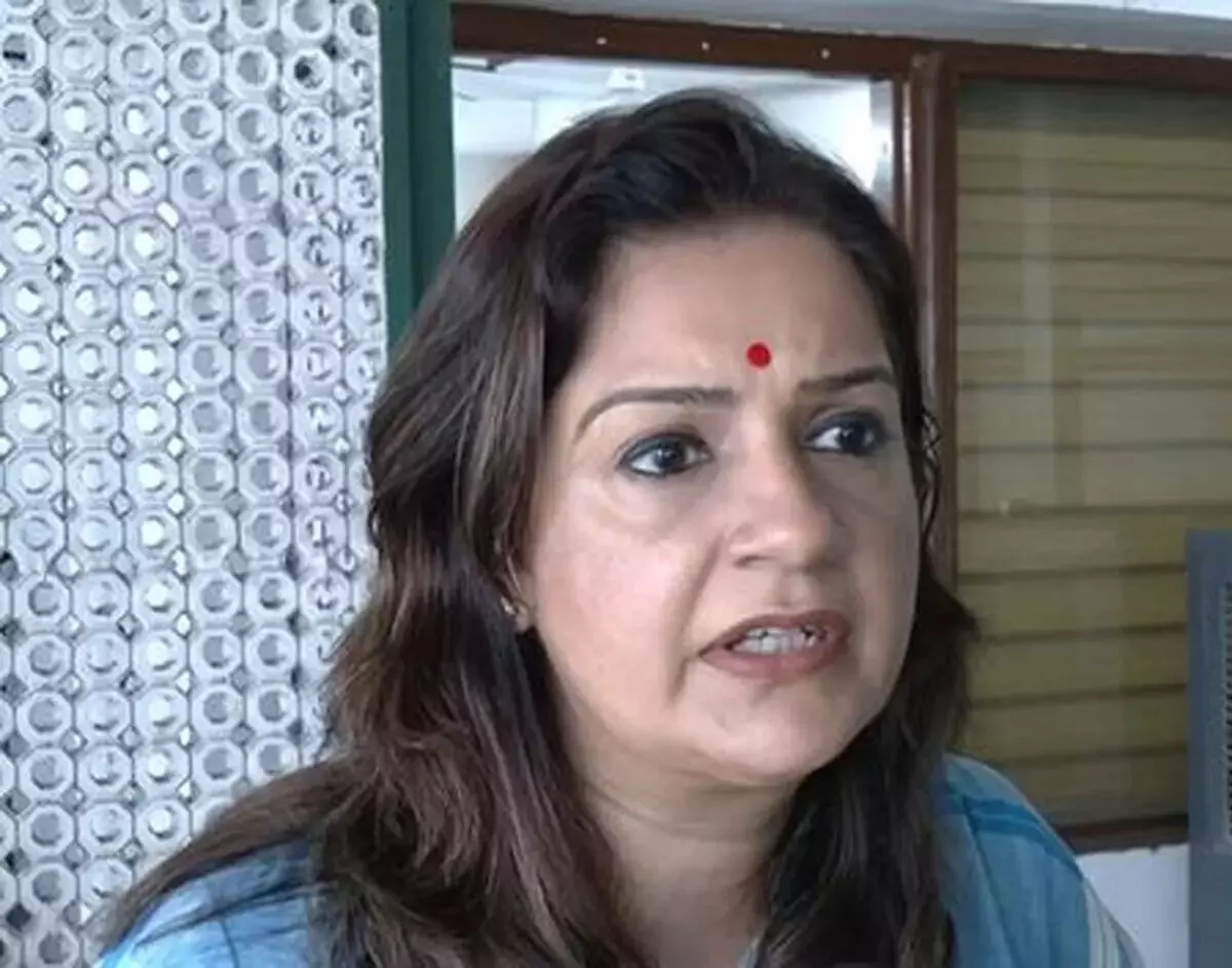 भाजपा पर तीखा हमला, प्रियंका बोलीं- गठबंधन कर पीठ में खंजर घोंपती है भाजपा