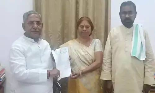 बिहार चुनाव से पहले राजद को बड़ा झटका, जानिए किन दो नेताओं ने दिया इस्तीफा