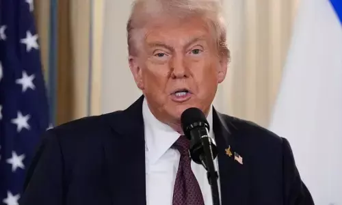 मिडिल ईस्ट में शांति लाना अमेरिका के शटडाउन को खत्म करने से भी ज्यादा मुश्किल : ट्रंप