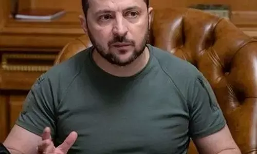 अपनी नाकामी की भरपाई के लिए हमारे ऊर्जा संयंत्रों को निशाना बना रहा रूस : जेलेंस्की