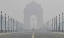 दिल्ली में वायु गुणवत्ता बिगड़ी, स्मॉग से बढ़ा स्वास्थ्य संकट