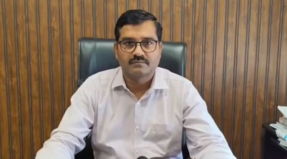 देव दीपावली पर 10 लाख दीपों से जगमगाएगी काशी, तैयारियों में जुटा पर्यटन विभाग देव दीपावली पर 10 लाख दीपों से जगमगाएगी काशी, तैयारियों में जुटा पर्यटन विभाग