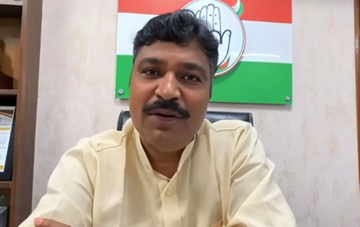 टीकाराम जूली का भाजपा पर हमला : धमकी की राजनीति करते हैं नेता