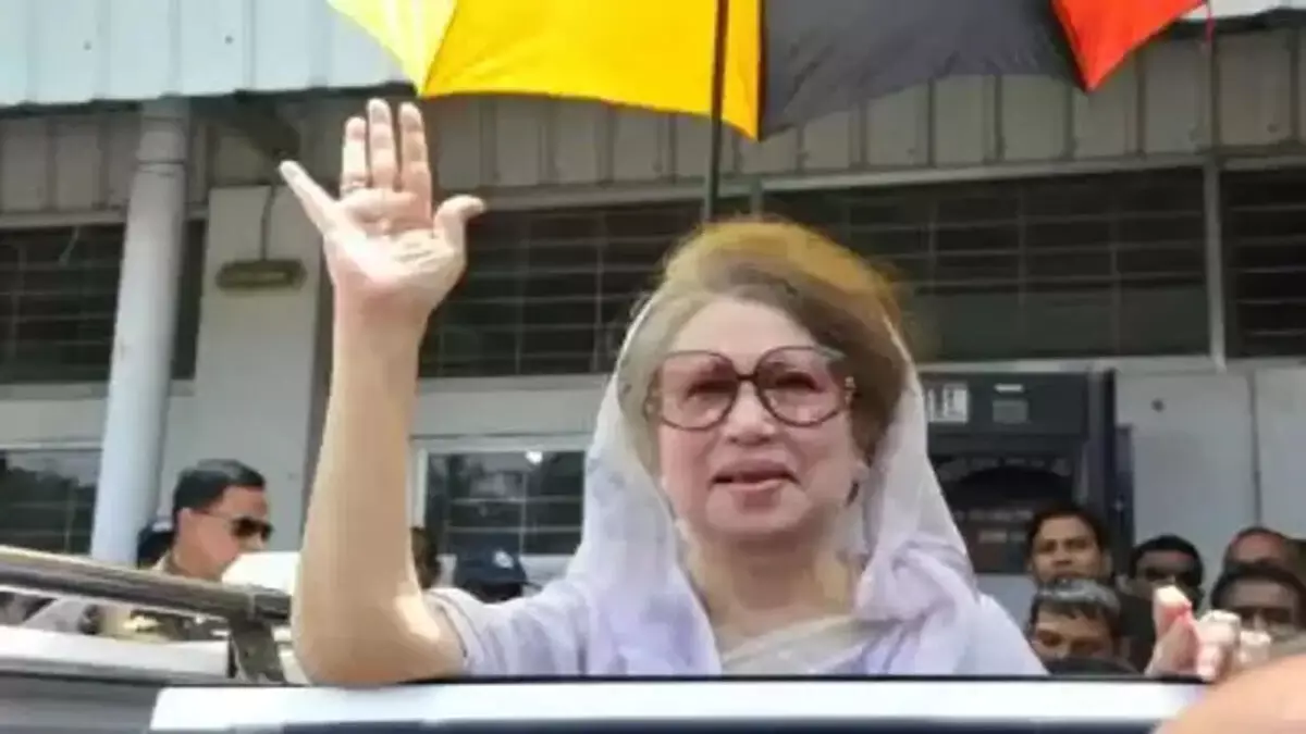 बांग्लादेश : जमात के जनमत संग्रह प्रस्ताव पर बीएनपी का ऐतराज, चुनाव में देरी का आरोप बांग्लादेश : जमात के जनमत संग्रह प्रस्ताव पर बीएनपी का ऐतराज, चुनाव में देरी का आरोप