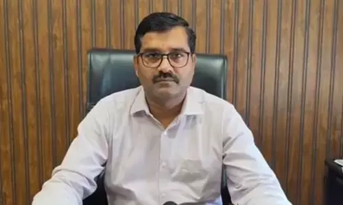 देव दीपावली पर 10 लाख दीपों से जगमगाएगी काशी, तैयारियों में जुटा पर्यटन विभाग देव दीपावली पर 10 लाख दीपों से जगमगाएगी काशी, तैयारियों में जुटा पर्यटन विभाग