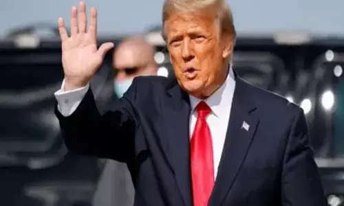 वेनेजुएला तट के पास अमेरिकी हमला, ट्रंप बोले- ड्रग तस्करों के खिलाफ कार्रवाई वेनेजुएला तट के पास अमेरिकी हमला, ट्रंप बोले- ड्रग तस्करों के खिलाफ कार्रवाई