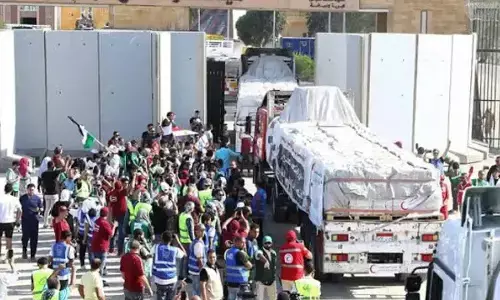 गाजा में युद्धविराम के बाद राहत अभियान तेज, संयुक्त राष्ट्र ने संभाली कमान गाजा में युद्धविराम के बाद राहत अभियान तेज, संयुक्त राष्ट्र ने संभाली कमान