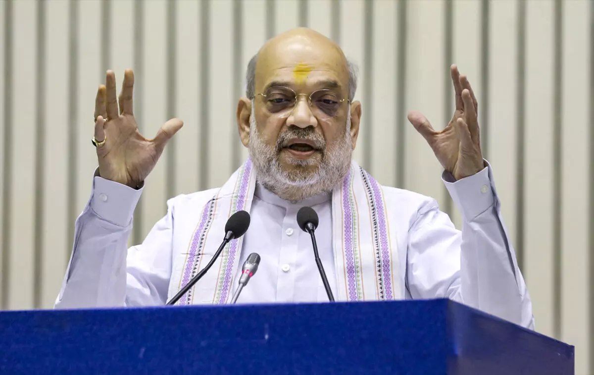 दो दिन में 258 नक्सलियों ने किया आत्मसमर्पण, शाह बोले- हिंसा छोड़ें या कार्रवाई झेलें दो दिन में 258 नक्सलियों ने किया आत्मसमर्पण, शाह बोले- हिंसा छोड़ें या कार्रवाई झेलें