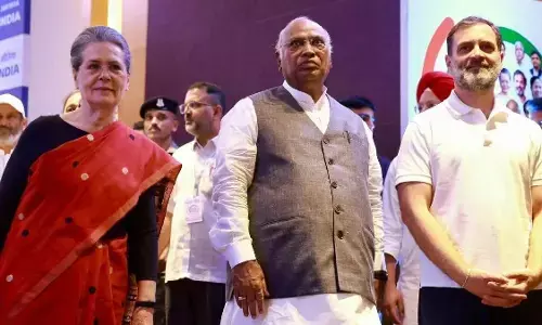 बिहार चुनाव : कांग्रेस ने मैदान में उतारे 40 स्टार प्रचारक, राहुल-सोनिया-खड़गे शामिल