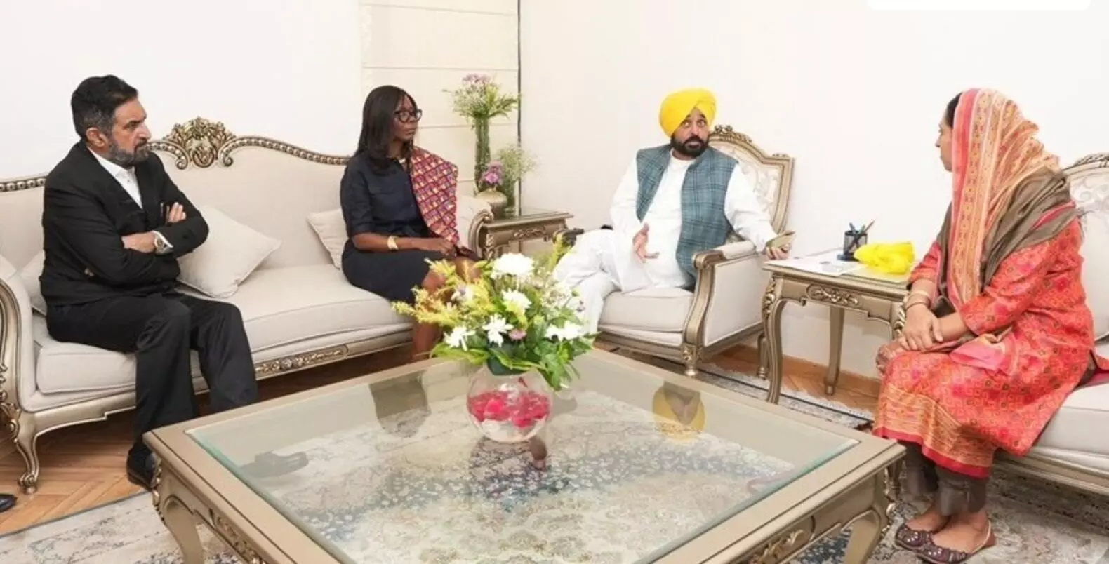 भगवंत मान ने शहीद भगत सिंह की दुर्लभ वीडियो फुटेज प्राप्त करने के लिए ब्रिटेन के कानूनविदों से सहयोग मांगा