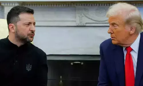 रूस-यूक्रेन युद्ध पर ट्रंप का शांति संदेश, जेलेंस्की से की मुलाकात रूस-यूक्रेन युद्ध पर ट्रंप का शांति संदेश, जेलेंस्की से की मुलाकात