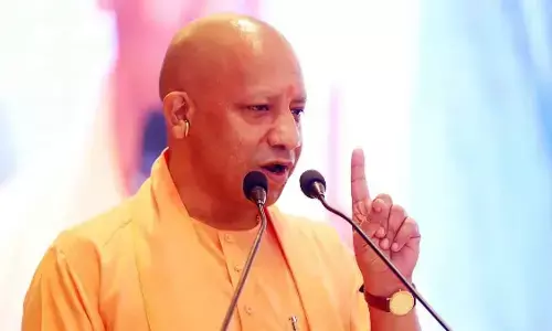 सीएम योगी का विपक्ष पर हमला : कांग्रेस-सपा अपना रहे हैं फूट डालो, राज करो की नीति