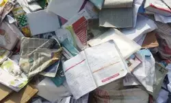 साहित्यकार के घर की रद्दी