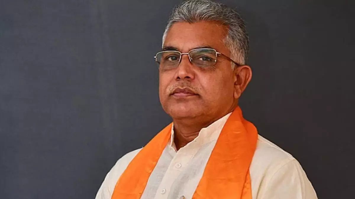 टीएमसी पर दिलीप घोष का हमला : बंगाल में डर और हिंसा से चुनाव जीतना चाहती है सरकार