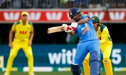 भारत ने ऑस्ट्रेलिया के खिलाफ पहले वनडे मैच में बनाए 136 रन भारत ने ऑस्ट्रेलिया के खिलाफ पहले वनडे मैच में बनाए 136 रन