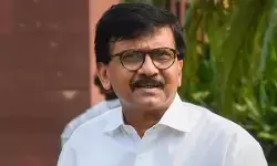 संजय राउत ने फर्जी वोटरों के खिलाफ कड़ी कार्रवाई की मांग की, बोले -हमने कभी-भी चुनाव का विरोध नहीं किया संजय राउत ने फर्जी वोटरों के खिलाफ कड़ी कार्रवाई की मांग की, बोले -हमने कभी-भी चुनाव का विरोध नहीं किया